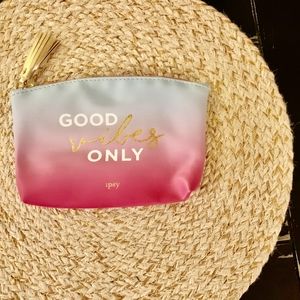 💗💙 Ipsy Blue/Pink Ombre Makeup Bag
